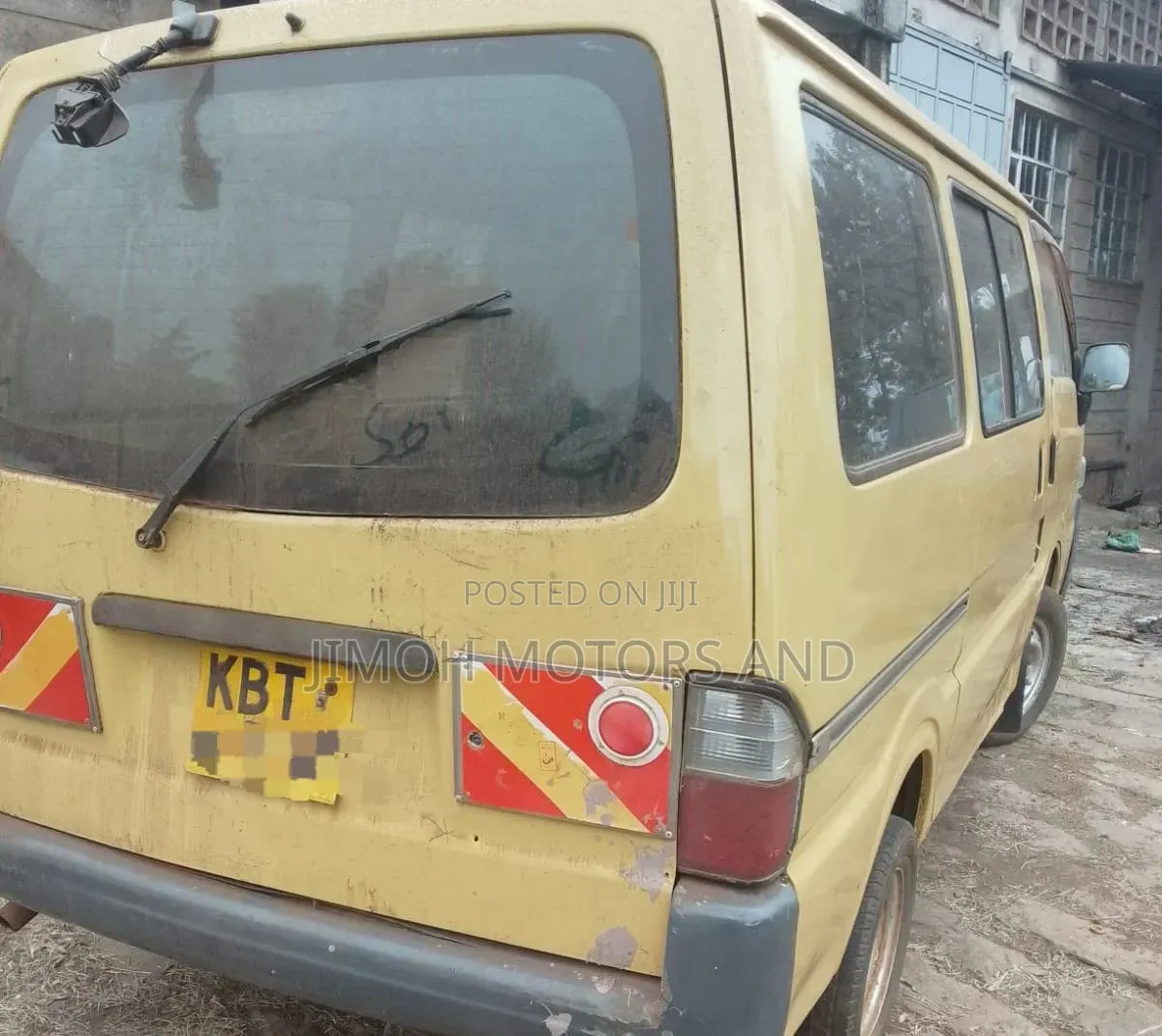 Nissan Vanette 2006 Yellow