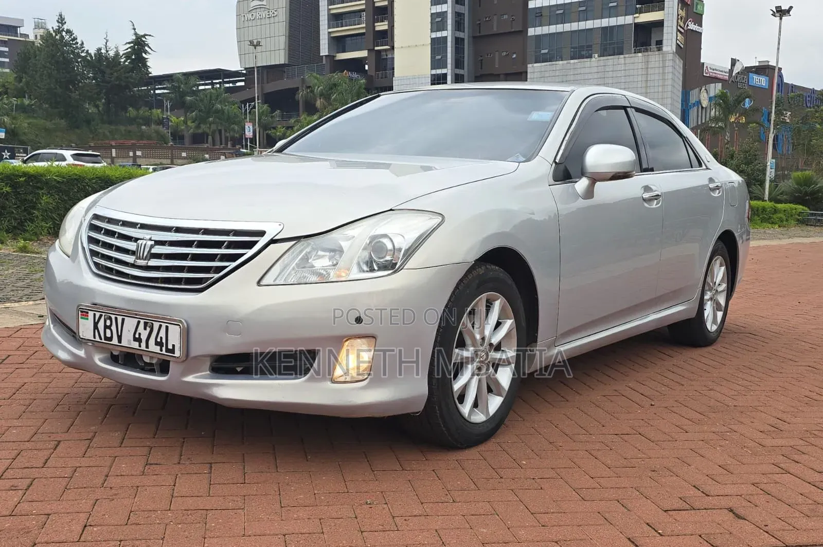 Toyota Crown 2008 Gray