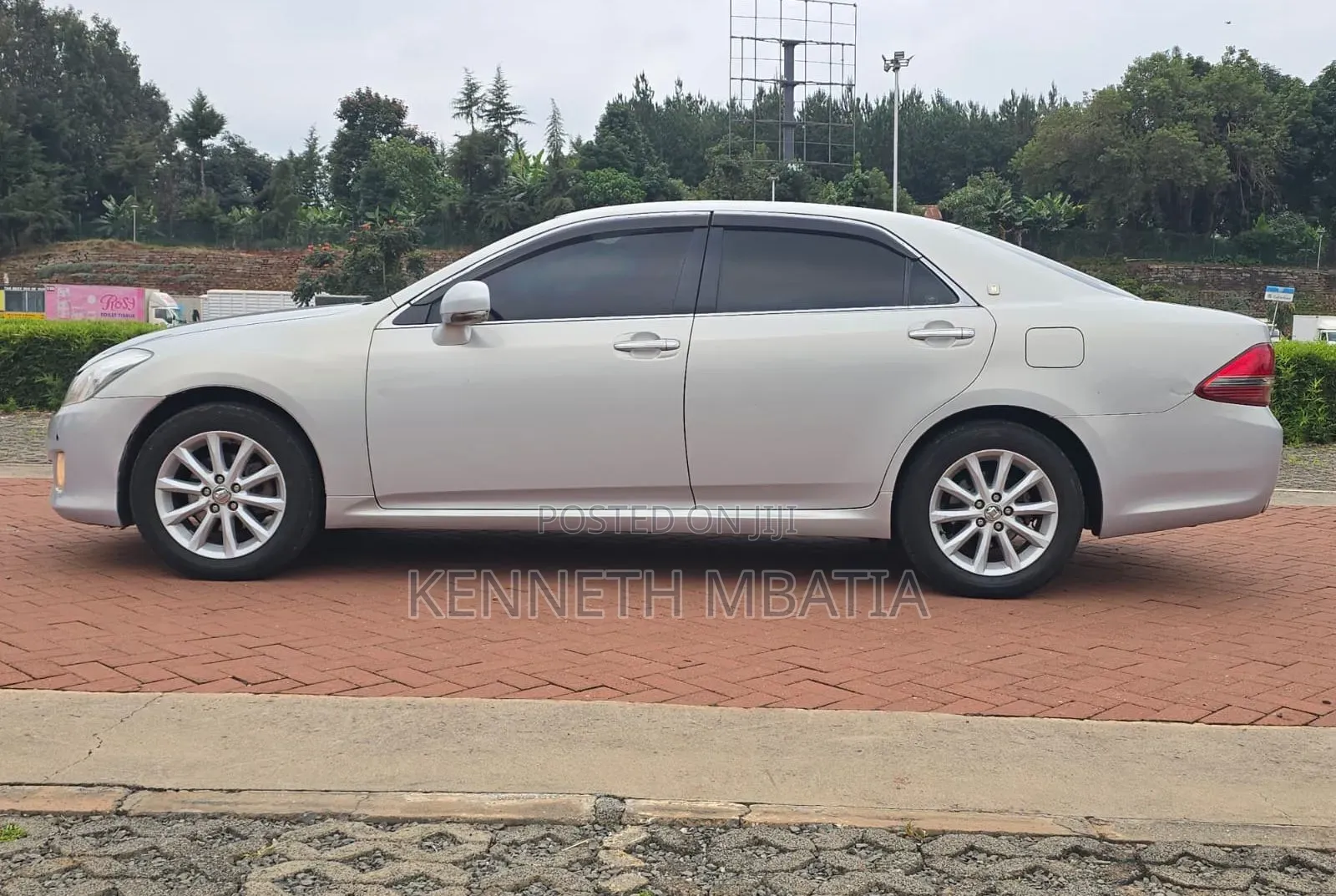 Toyota Crown 2008 Gray