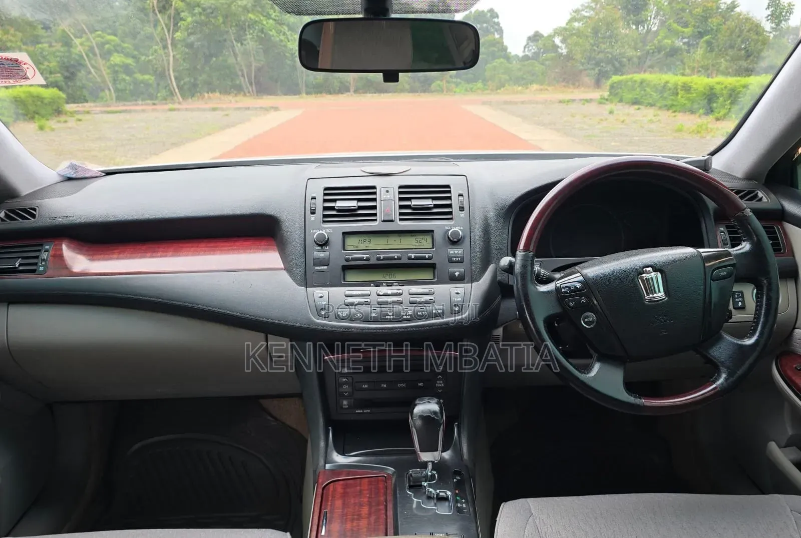 Toyota Crown 2008 Gray