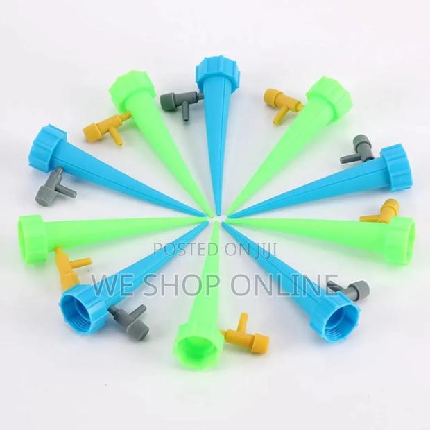 Garden Self Watering Irrigating Spikes Drip Control - thumbnail 4