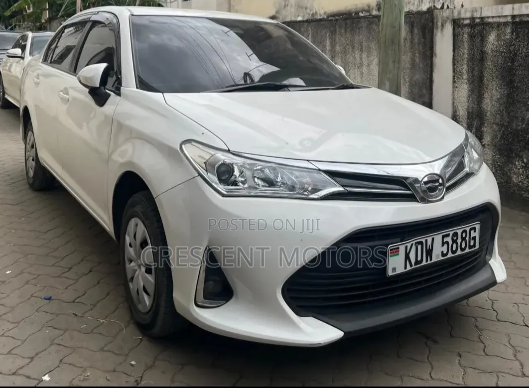 Toyota Axio 2018 White