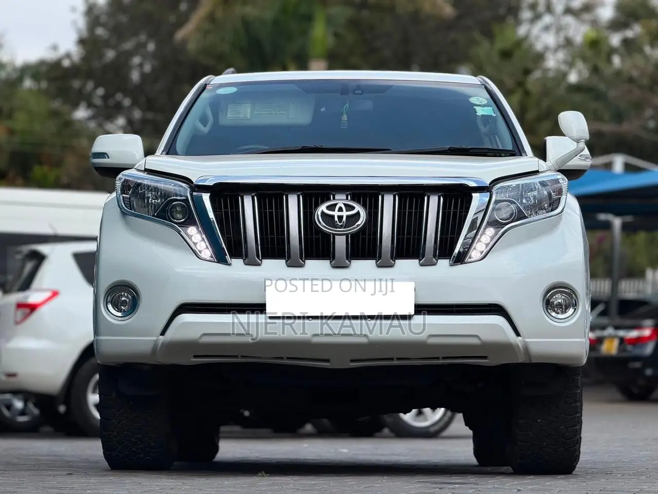 Toyota Land Cruiser Prado 2017 White