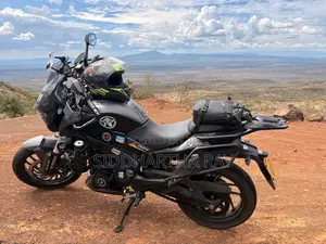 Bajaj Dominar 400 2024 Black