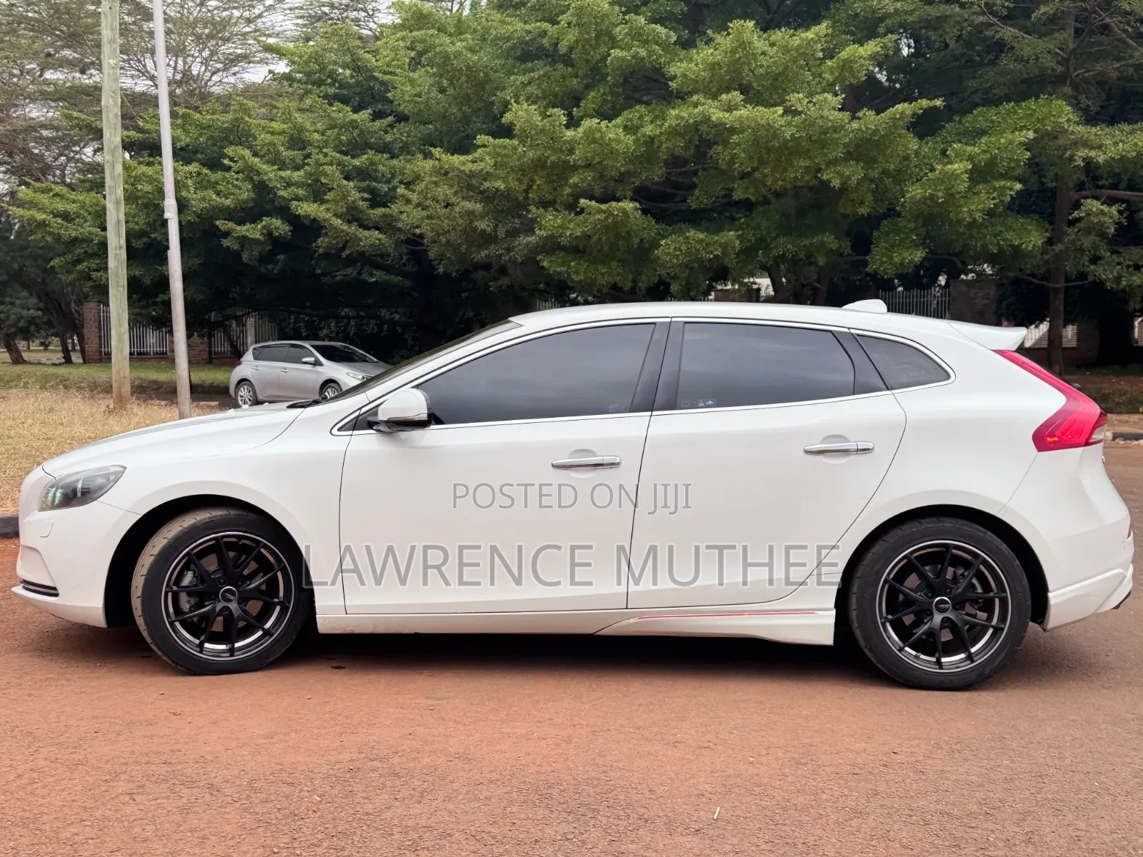 Volvo V40 2014 Pearl