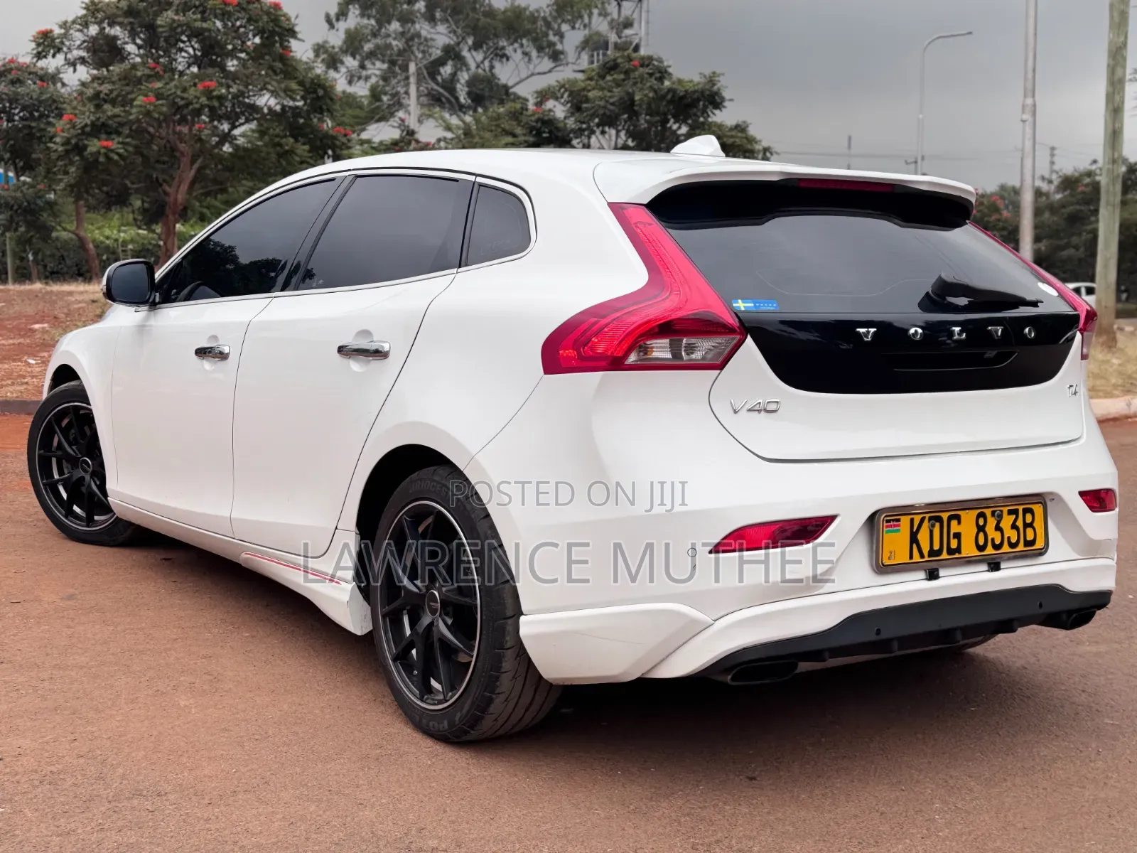 Volvo V40 2014 Pearl