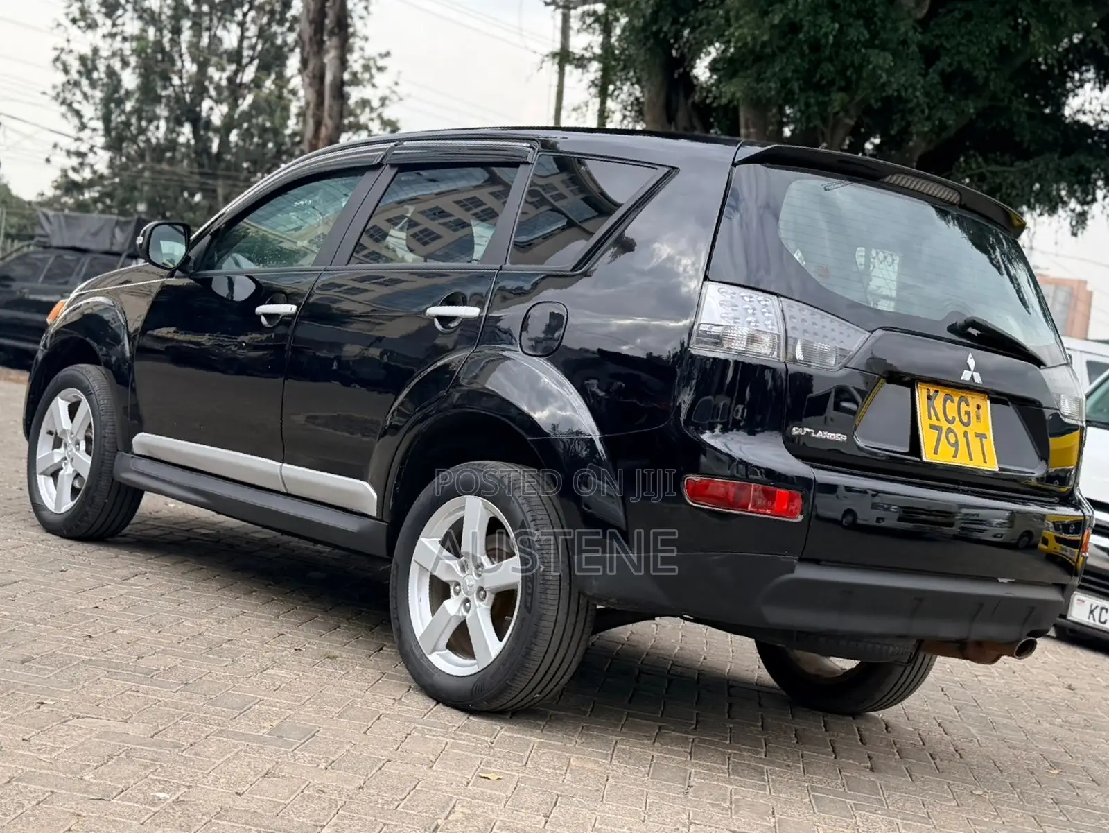 Mitsubishi Outlander 2009 Black