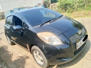 Toyota Vitz 2008 Black