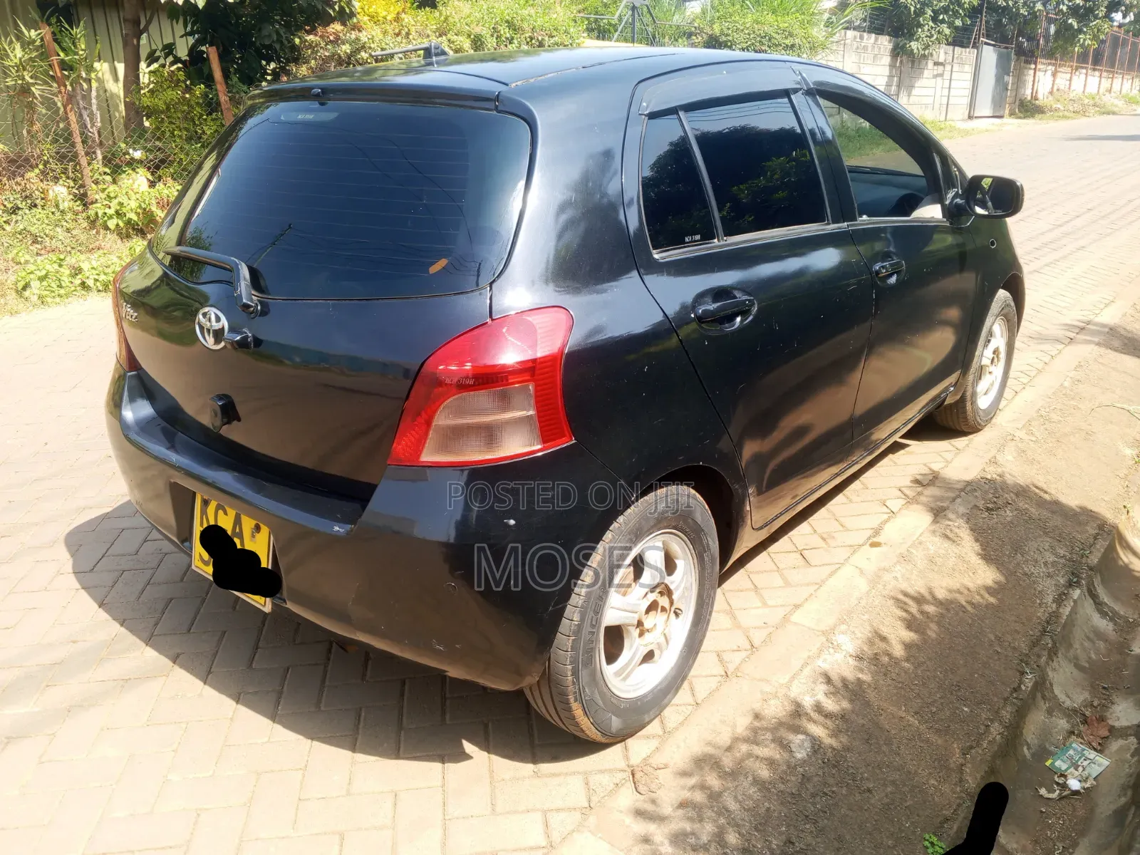 Toyota Vitz 2008 Black