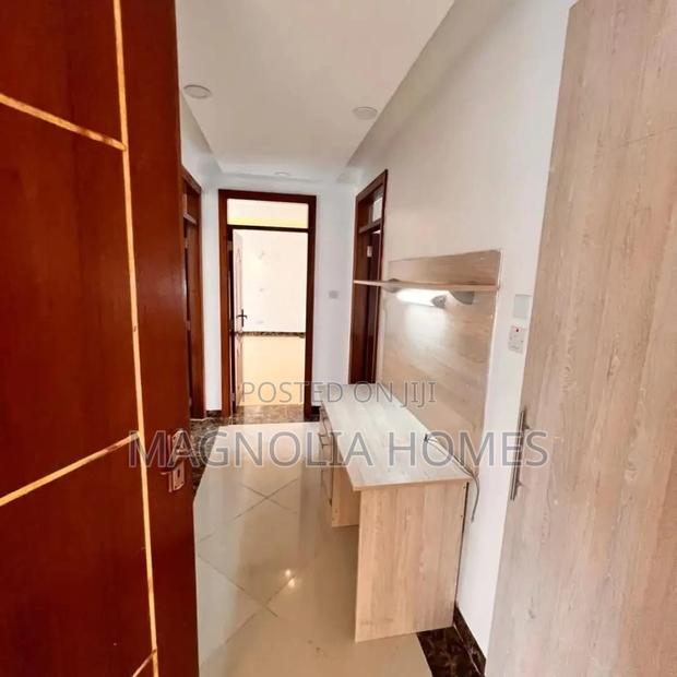 3bdrm Apartment in Valley Arcade for rent - thumbnail 2
