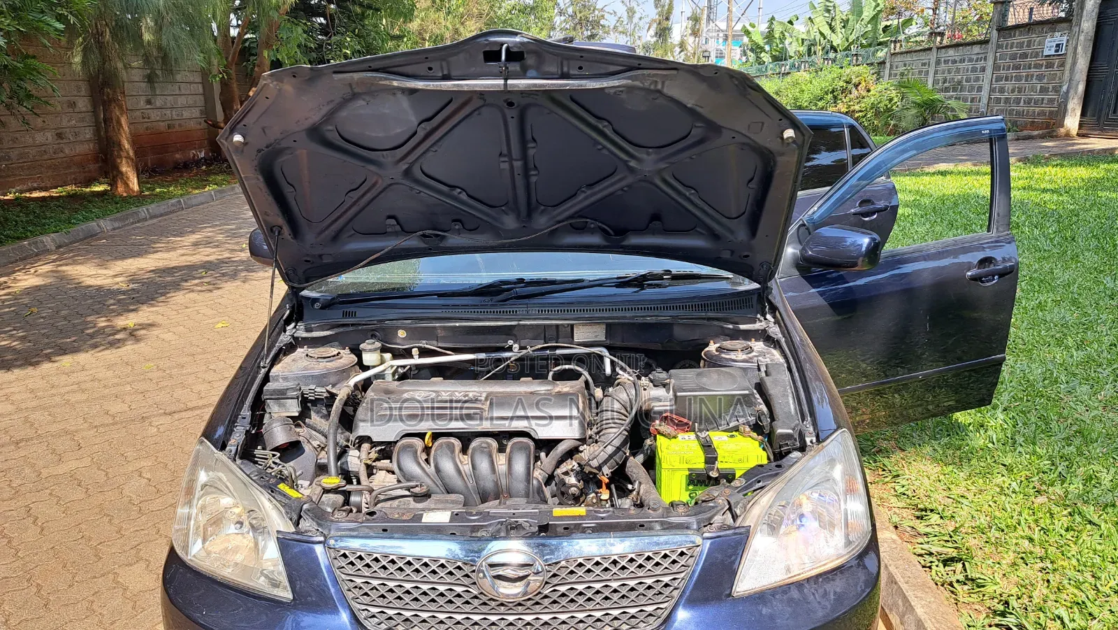 Toyota Corolla RunX 2005 Blue
