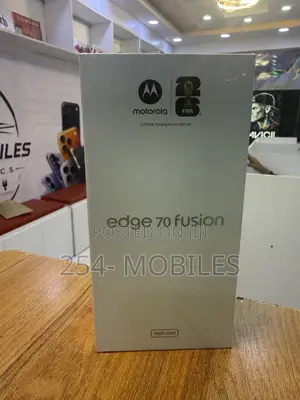 New Motorola Edge 70 Fusion 256 GB Black
