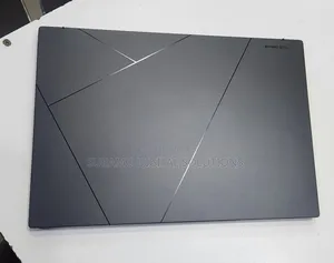 Laptop Asus Zenbook 14 OLED 32GB AMD Ryzen 7 SSD 1T