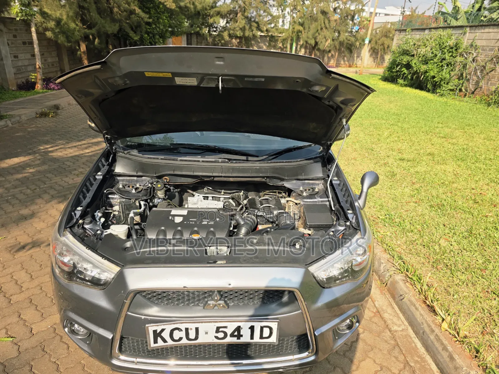 Mitsubishi RVR 2.0 2012 Gray