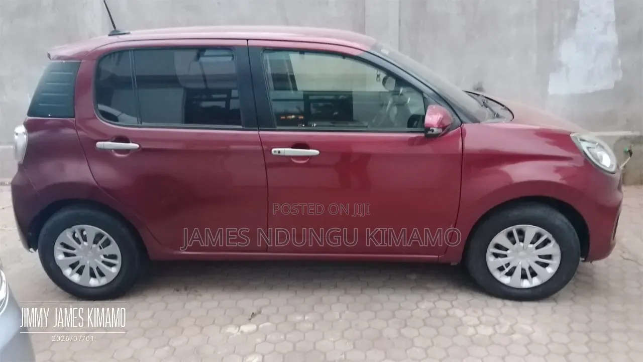 Toyota Passo 2017 Maroon