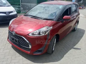 Toyota Sienta 2019 Red