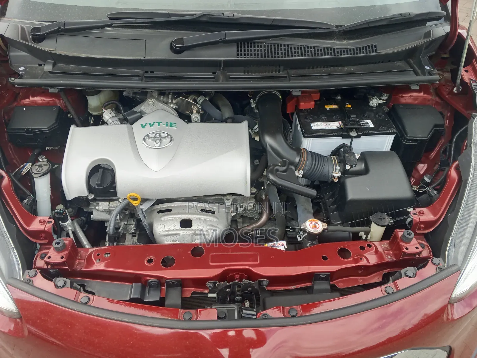 Toyota Sienta 2019 Red