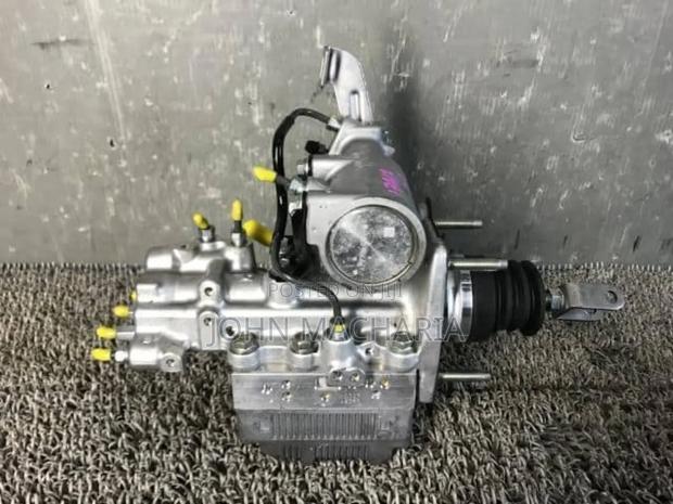 Brake Master Cylinder and Abs Pump Actuator for Hybrid Prius and Aqua - thumbnail 2