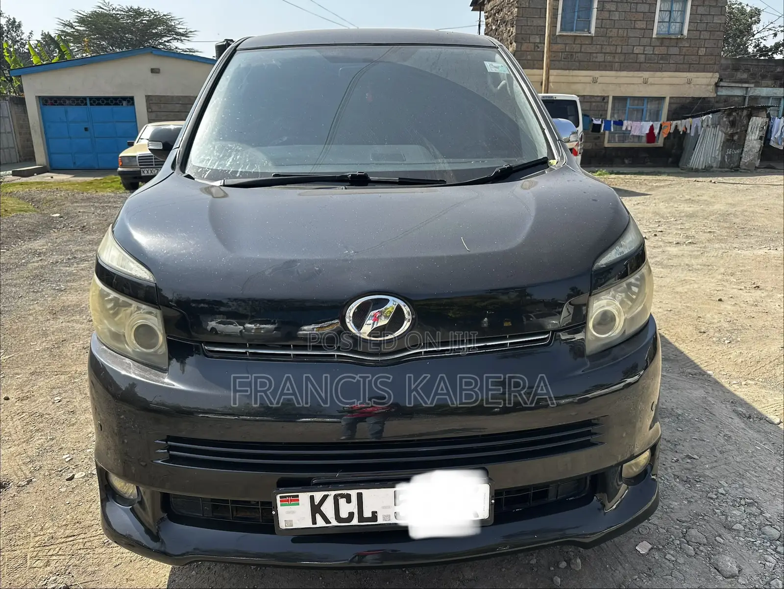 Toyota Noah 2010 Black