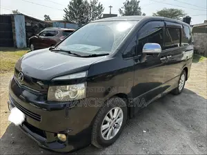 Toyota Noah 2010 Black