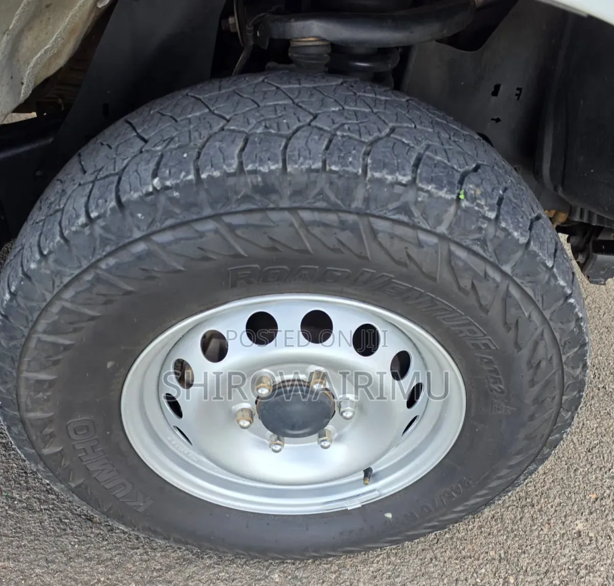 Toyota Hilux 2019 Off white