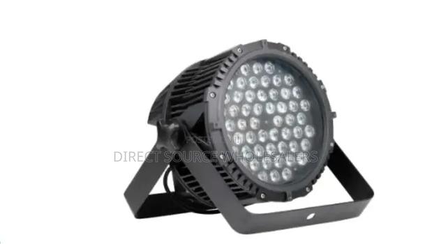 Commercial Ip65 RGBW Stage Light for Live Events