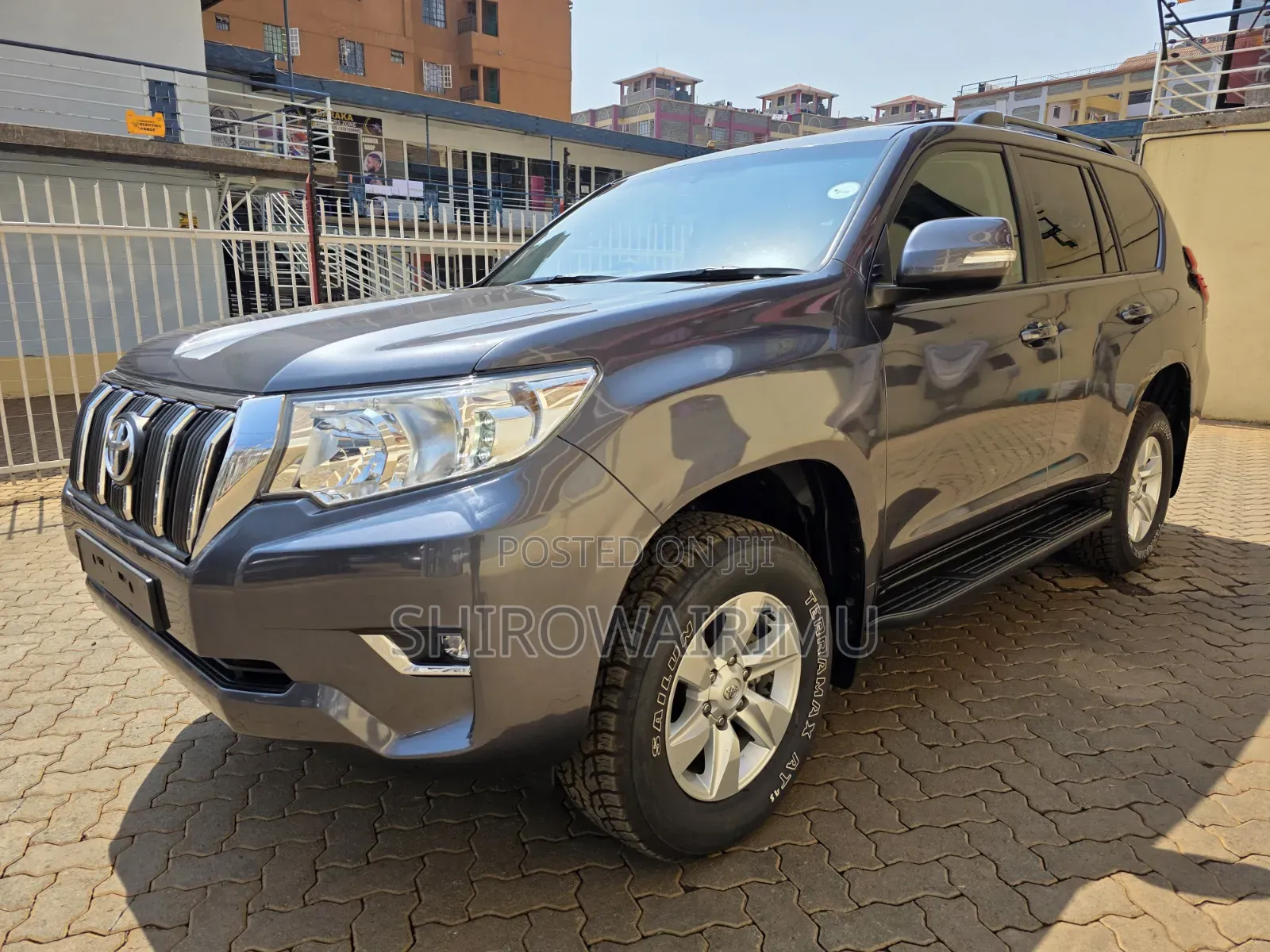 Toyota Land Cruiser Prado 2018 Gray