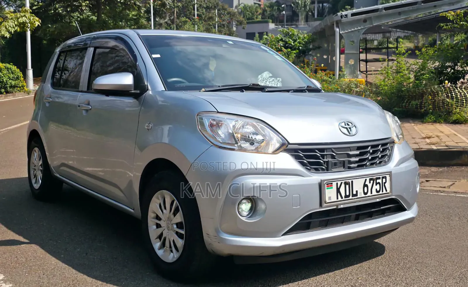 Toyota Passo 2016 Silver
