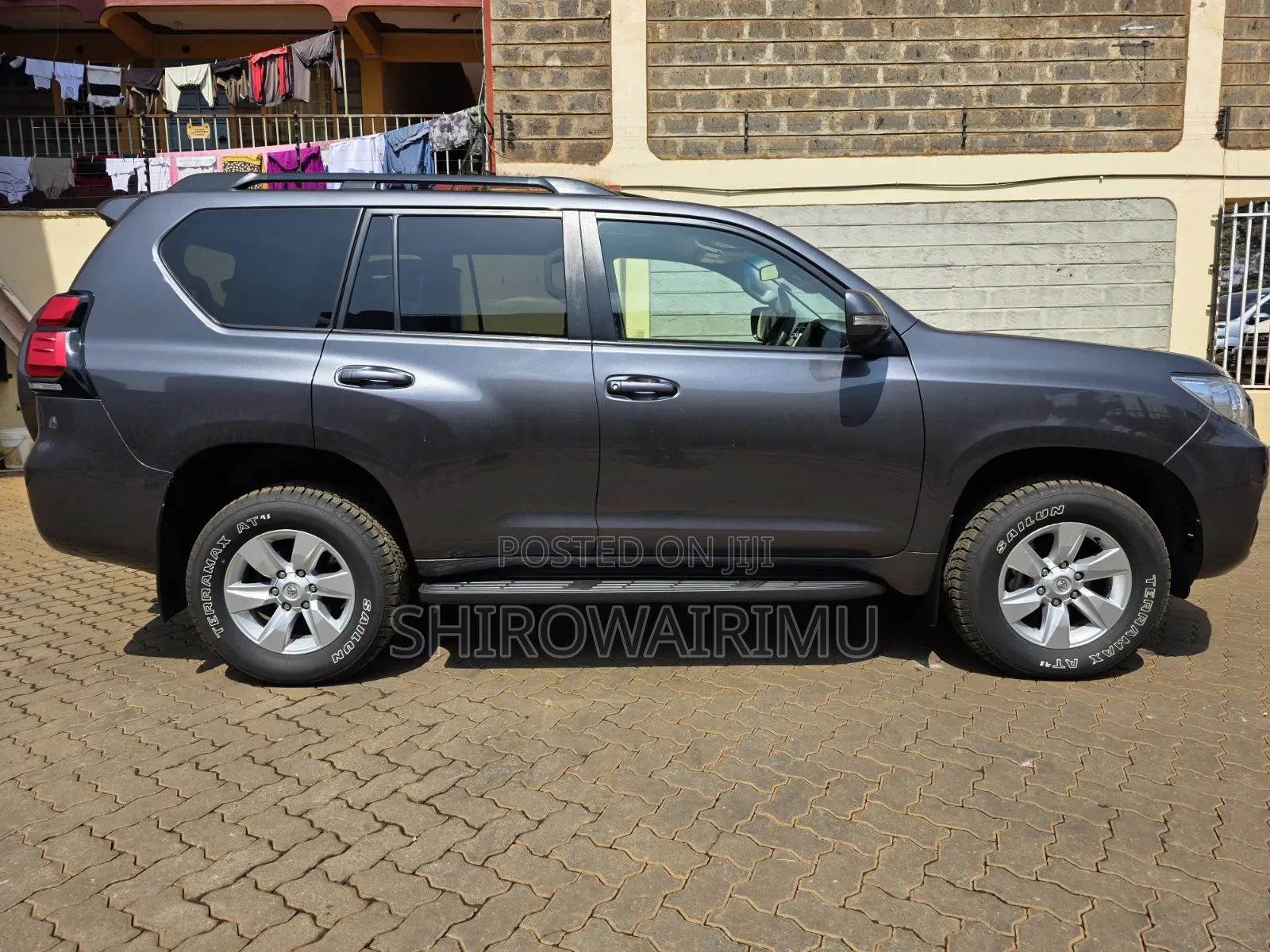 Toyota Land Cruiser Prado 2018 Gray