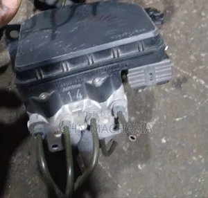 [14] Abs Pump for Toyota Hilux Vigo and Toyota Fortuner
