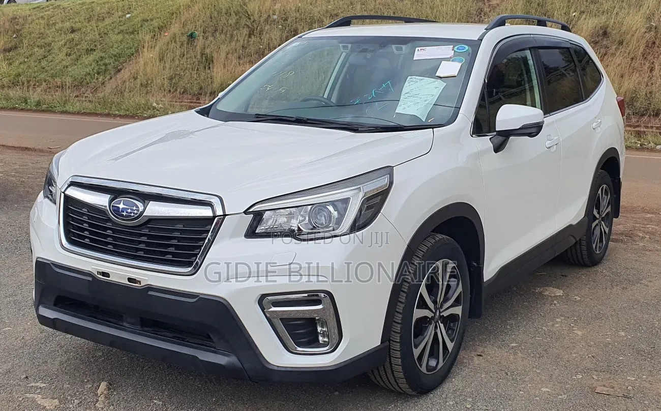 Subaru Forester 2018 White