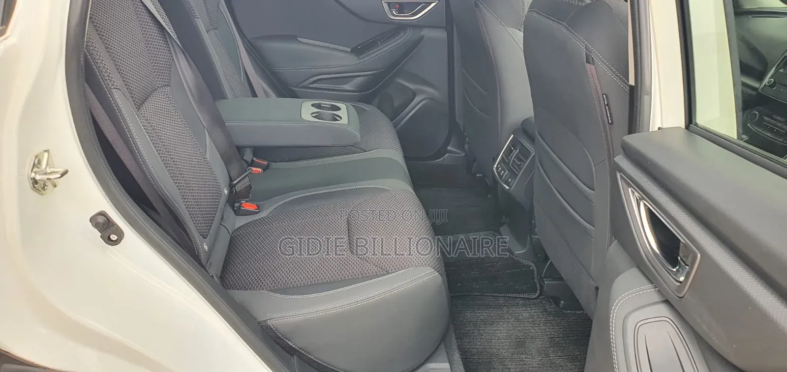 Subaru Forester 2018 White