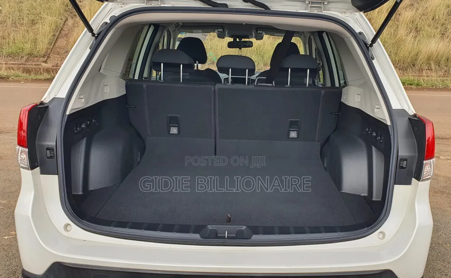 Subaru Forester 2018 White