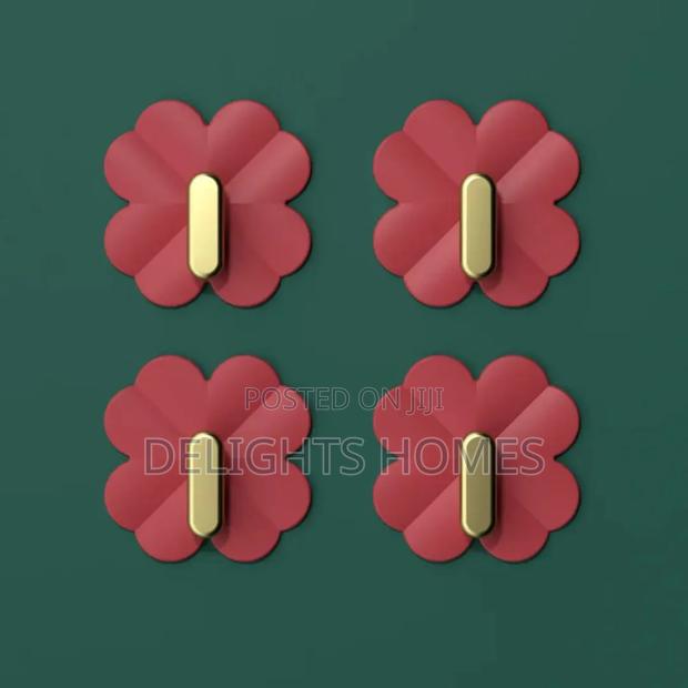 Plastic Wall Mounted Leaf Hook Hanger_tr - thumbnail 2