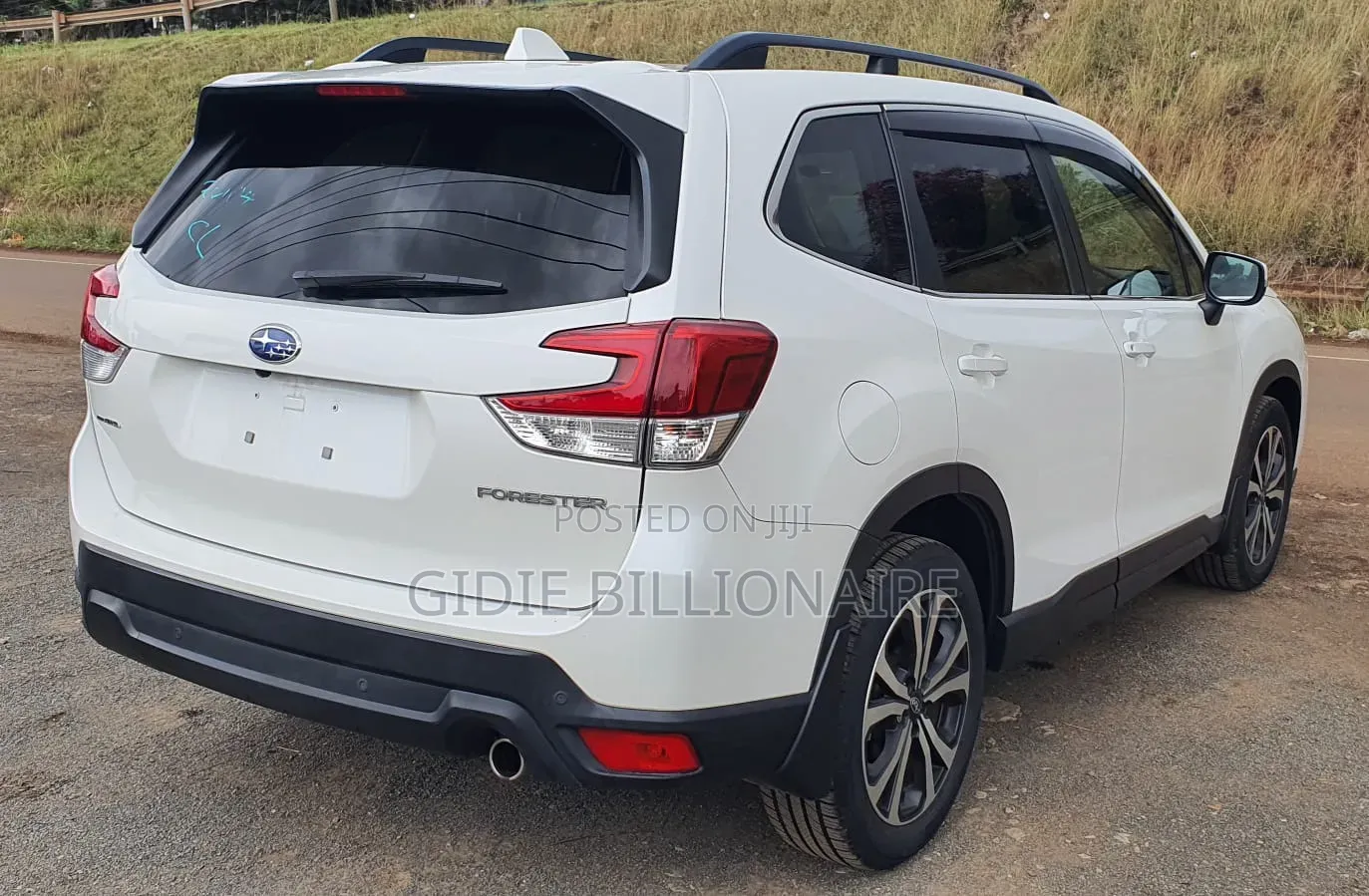 Subaru Forester 2018 White