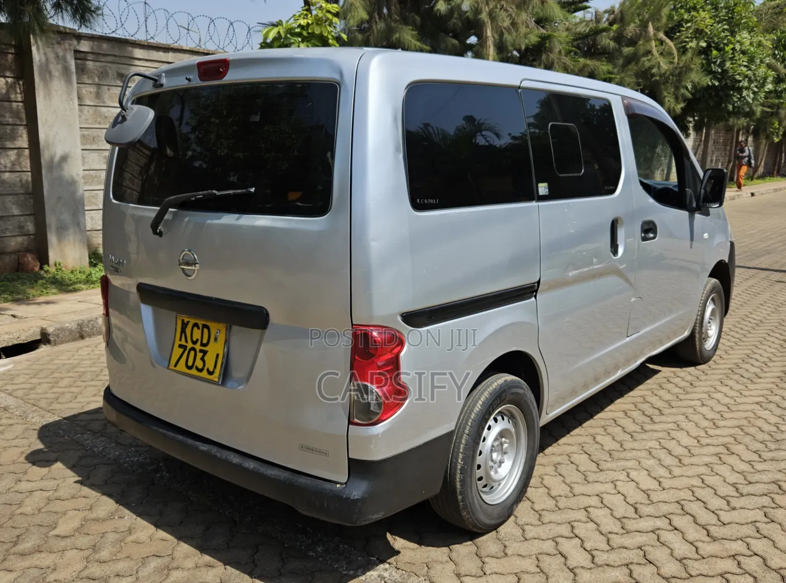 Nissan NP200 2008 Silver