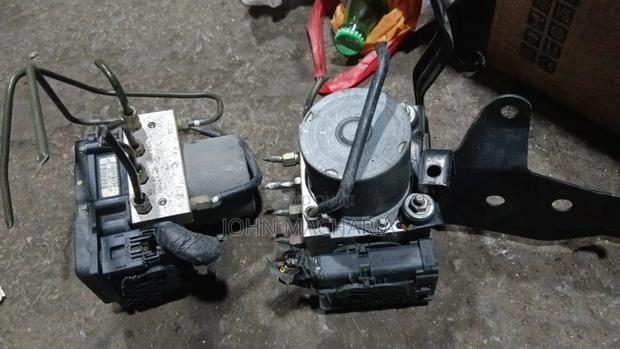 [5] Abs Pump for Nissan B15