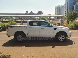 Ford Ranger Wildtrak 2012 White