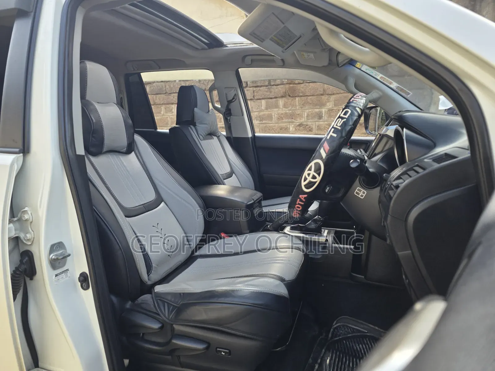 Toyota Land Cruiser 2013 White
