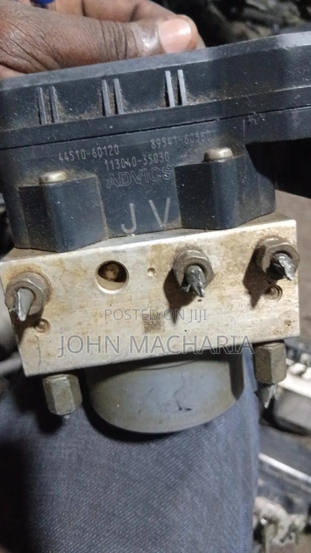 [Jv] Abs Pump for Land Cruiser Prado 200 Series