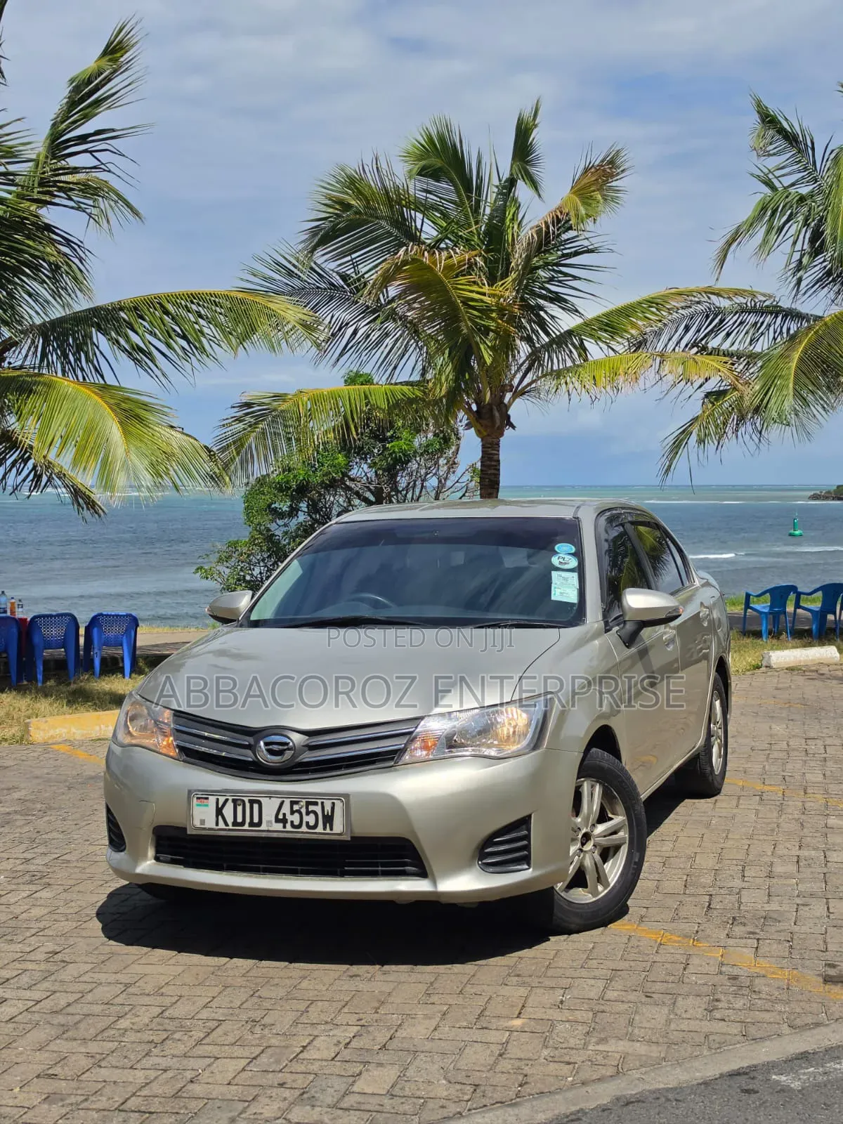 Toyota Axio 2014 Gold