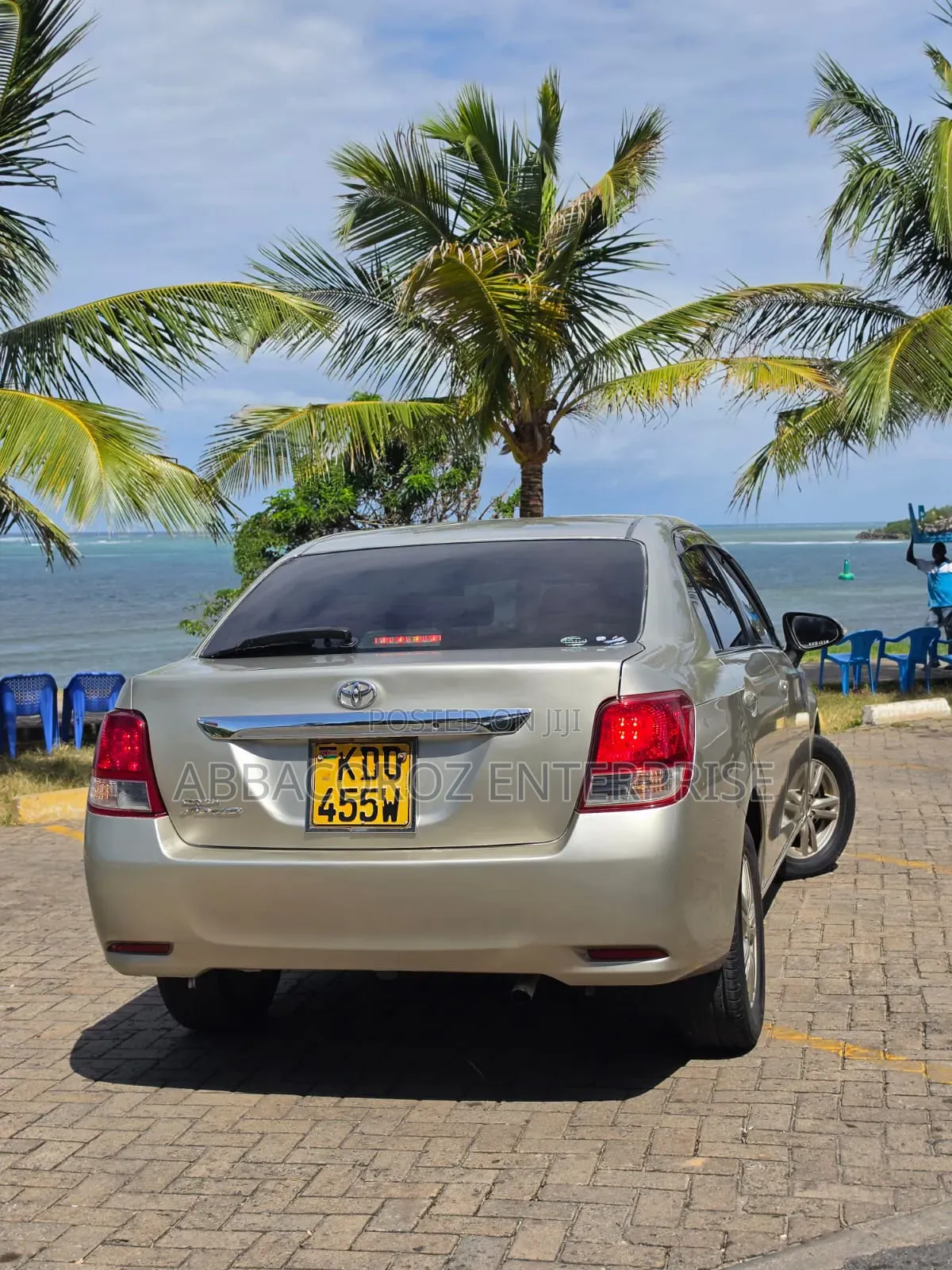 Toyota Axio 2014 Gold