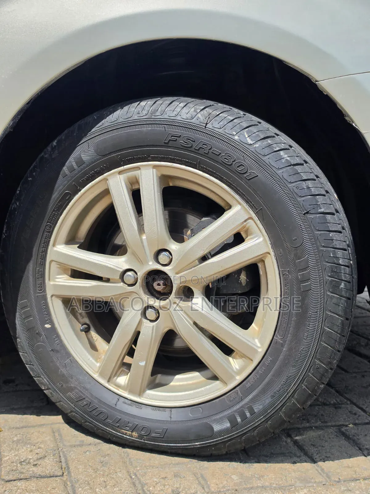 Toyota Axio 2014 Gold