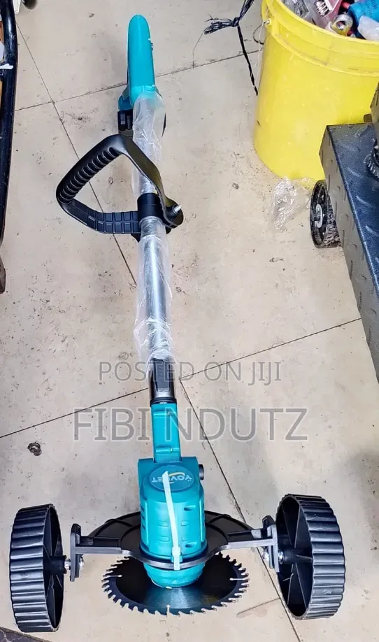 Heavy Duty Cordless Brush Cutter