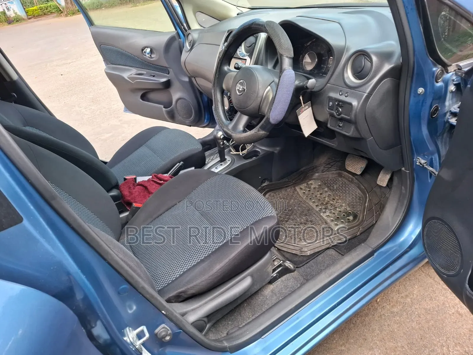 Nissan Note 2014 Blue