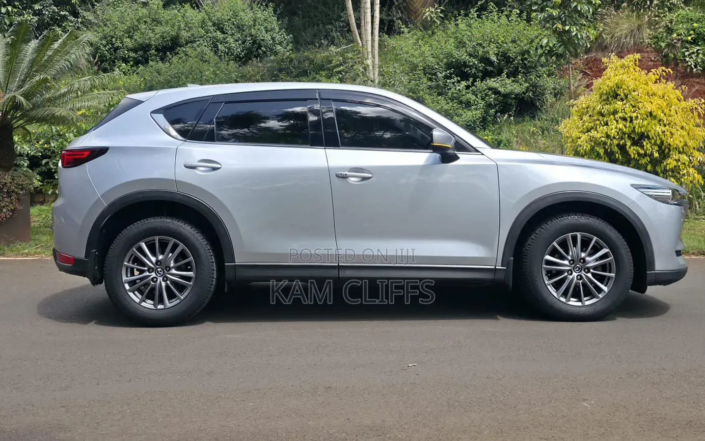 Mazda CX-5 2018 Silver