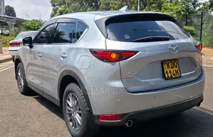 Mazda CX-5 2018 Silver