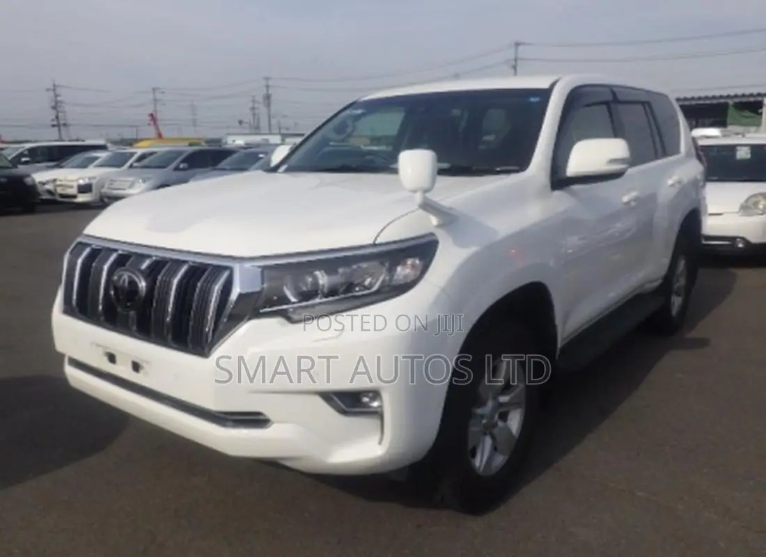 Toyota Land Cruiser 2019 Off white