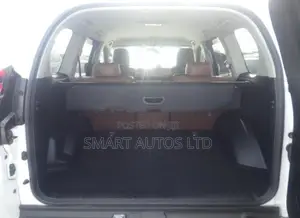 Toyota Land Cruiser 2019 Off white