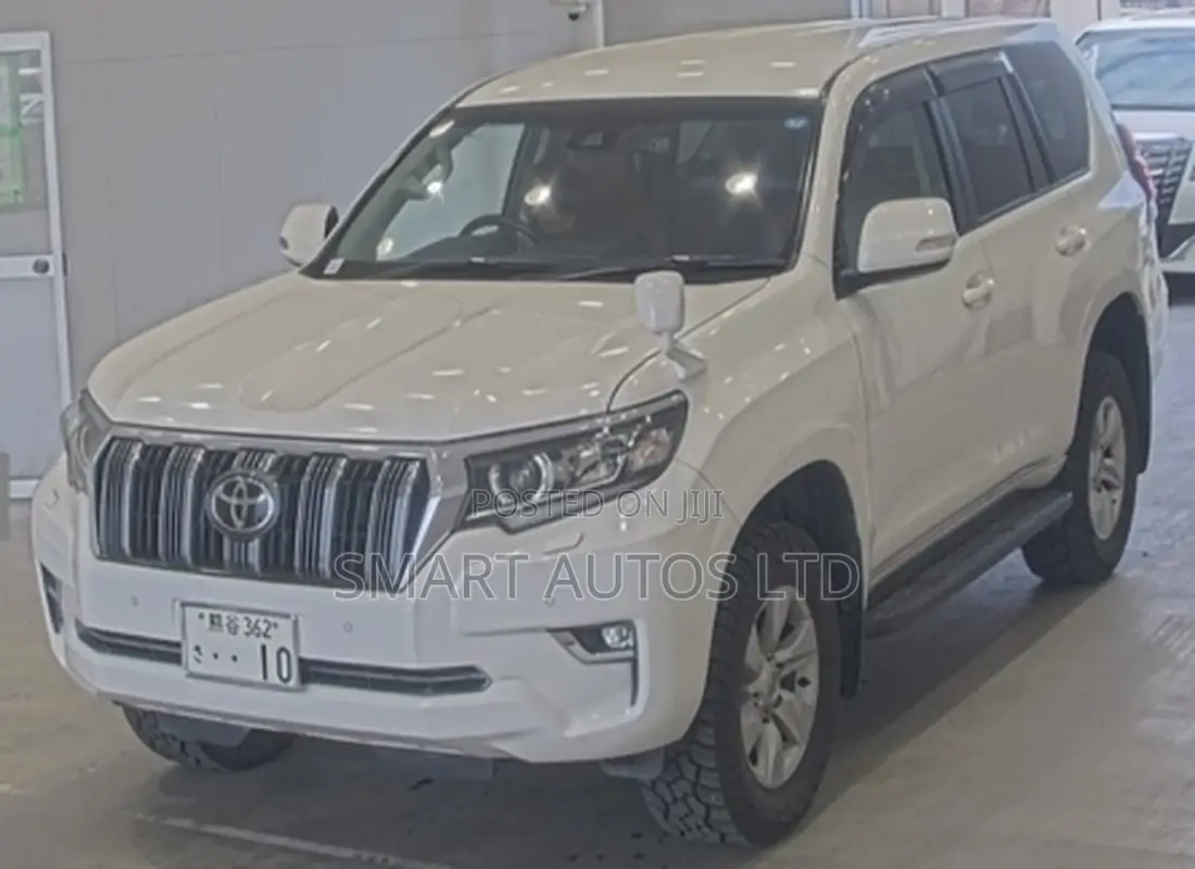 Toyota Land Cruiser 2019 Off white